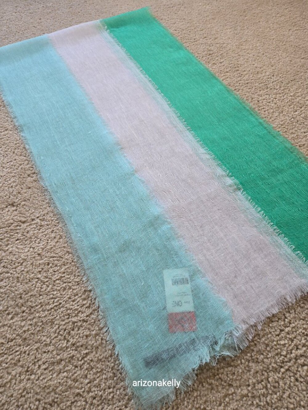 NWT Linen Scarf Per Se Green - Picture 9 of 9